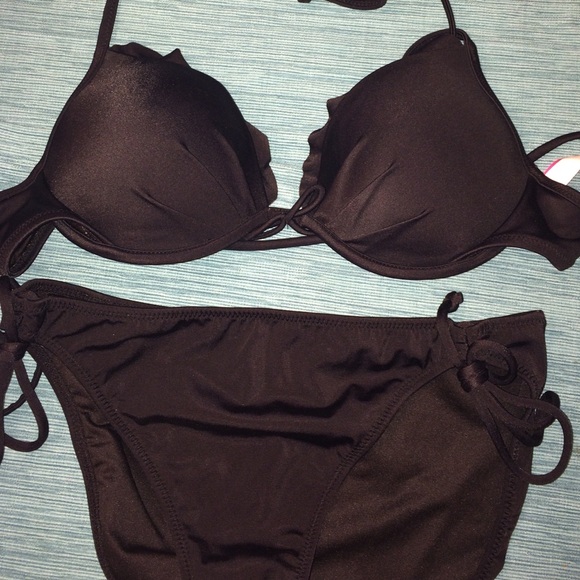 Victoria's Secret Bikini Top - Picture 2 of 3